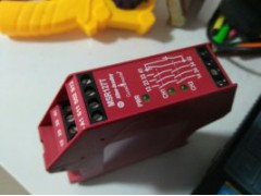 440R - N23126 雙通道安全繼電器